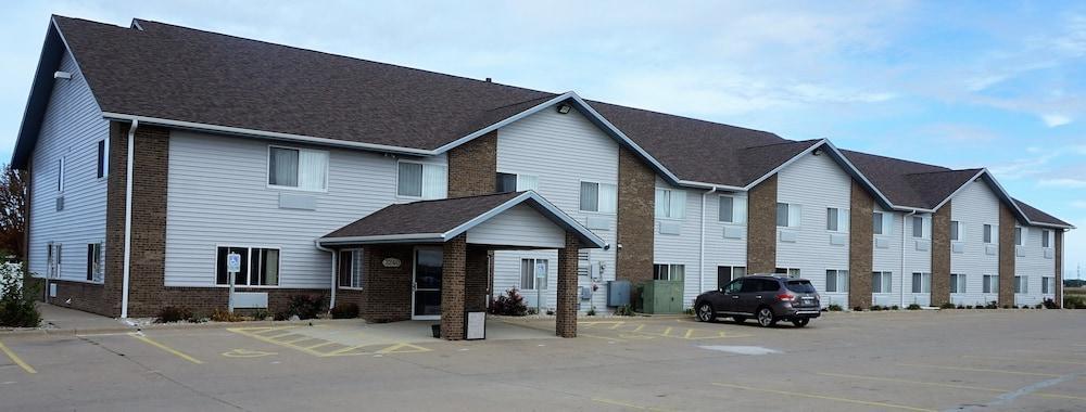 Econo Lodge & Suites Pekin Exterior photo